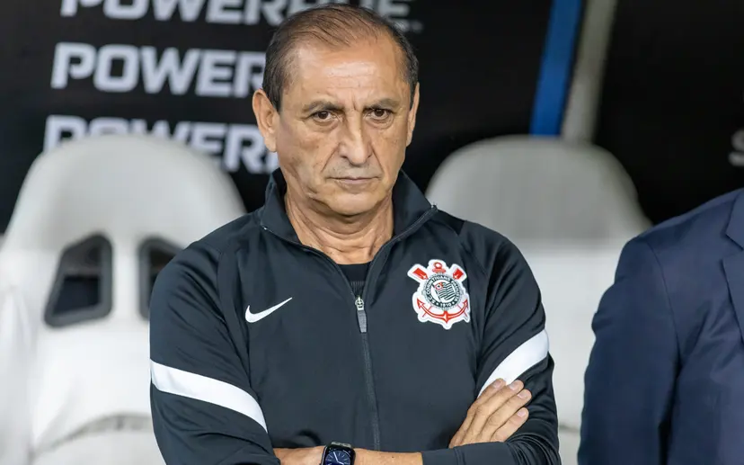 Ramón quer ajudar Yuri Alberto, Memphis e Garro por chances em seleções: “Espero que em breve”